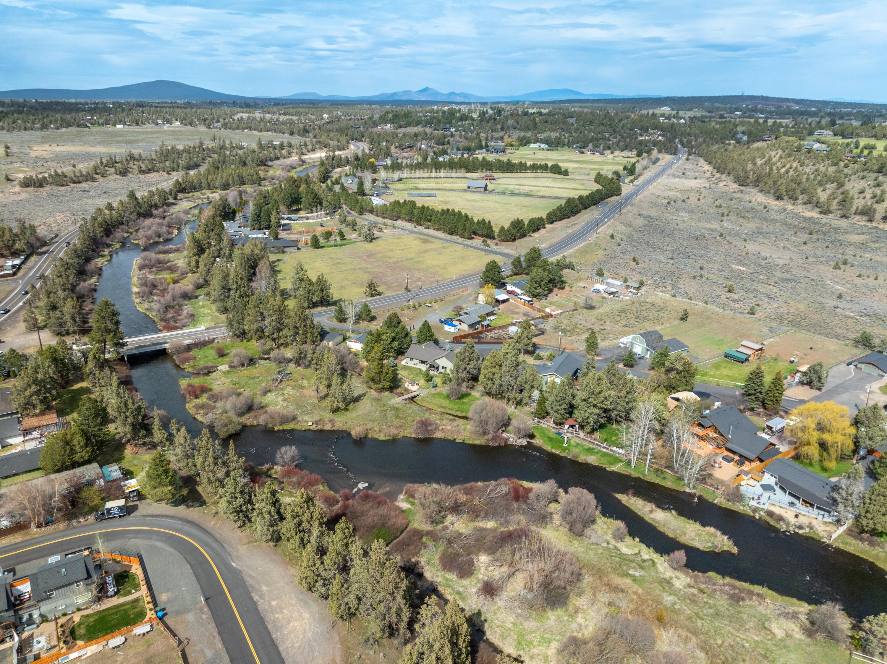 Townsite Of Laidlaw - Residential