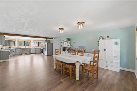 Tiny photo for 40875 Peoples Drive, Lebanon, OR 97355 (MLS # 220216927)