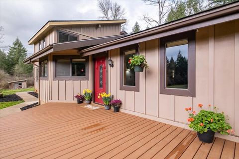 Tiny photo for 40875 Peoples Drive, Lebanon, OR 97355 (MLS # 220216927)