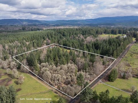 Tiny photo for 40875 Peoples Drive, Lebanon, OR 97355 (MLS # 220216927)