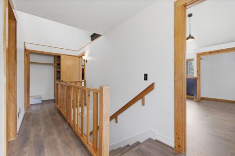 Tiny photo for 40875 Peoples Drive, Lebanon, OR 97355 (MLS # 220216927)