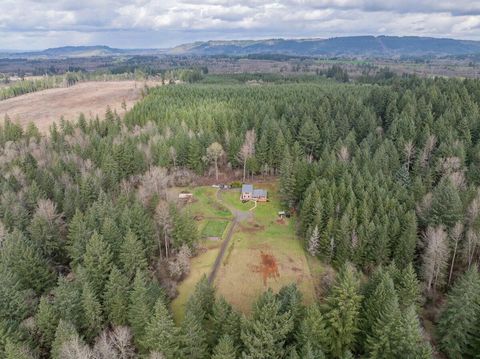 Tiny photo for 40875 Peoples Drive, Lebanon, OR 97355 (MLS # 220216927)