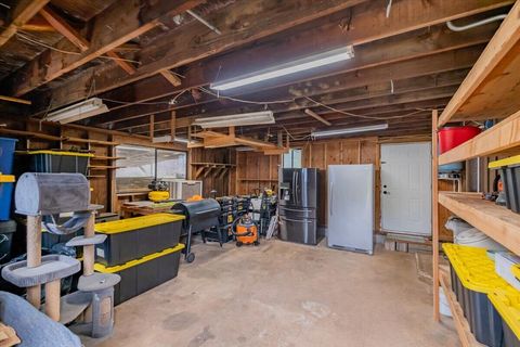 Tiny photo for 40875 Peoples Drive, Lebanon, OR 97355 (MLS # 220216927)