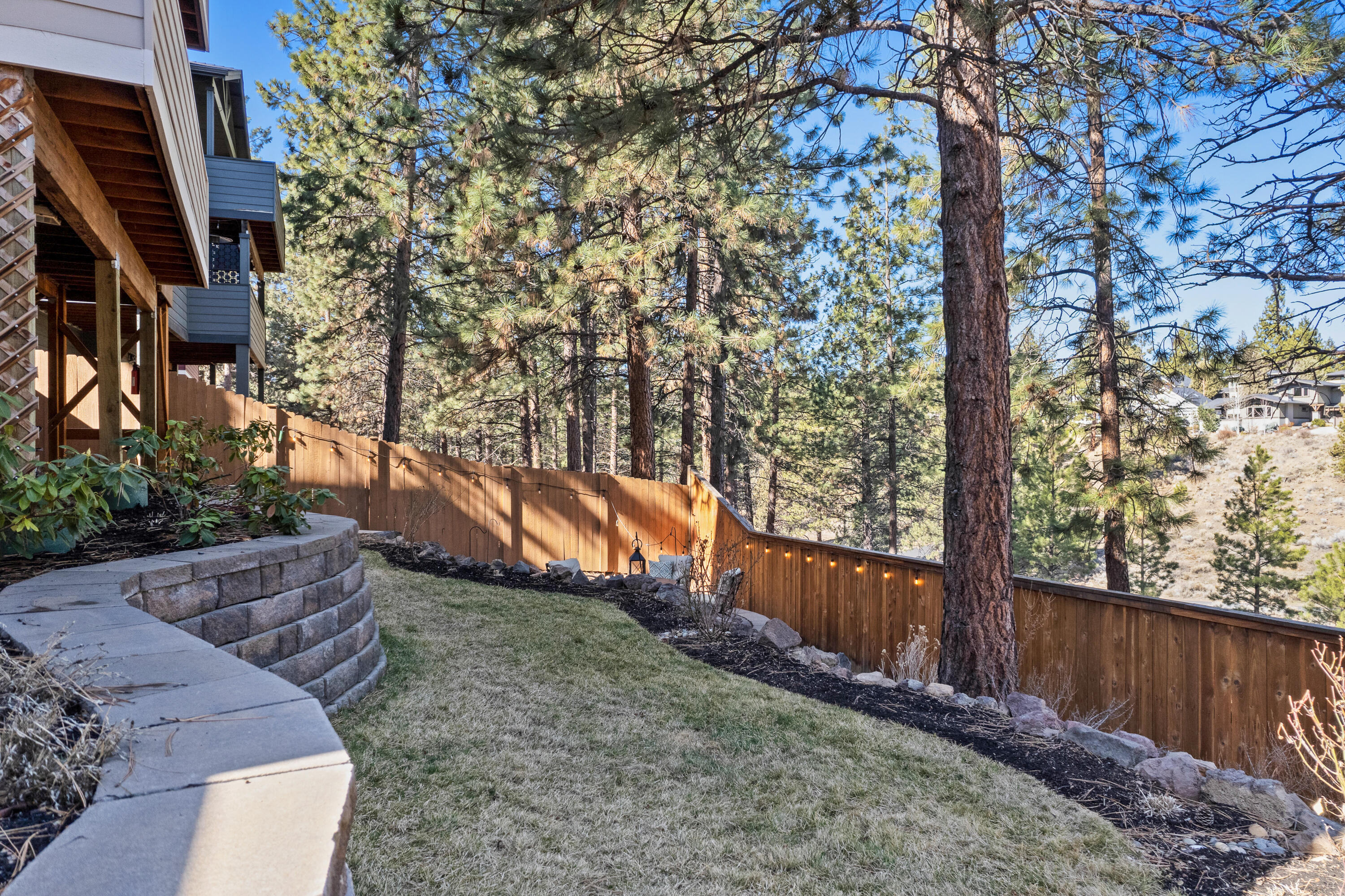 Skyliner Summit - Residential