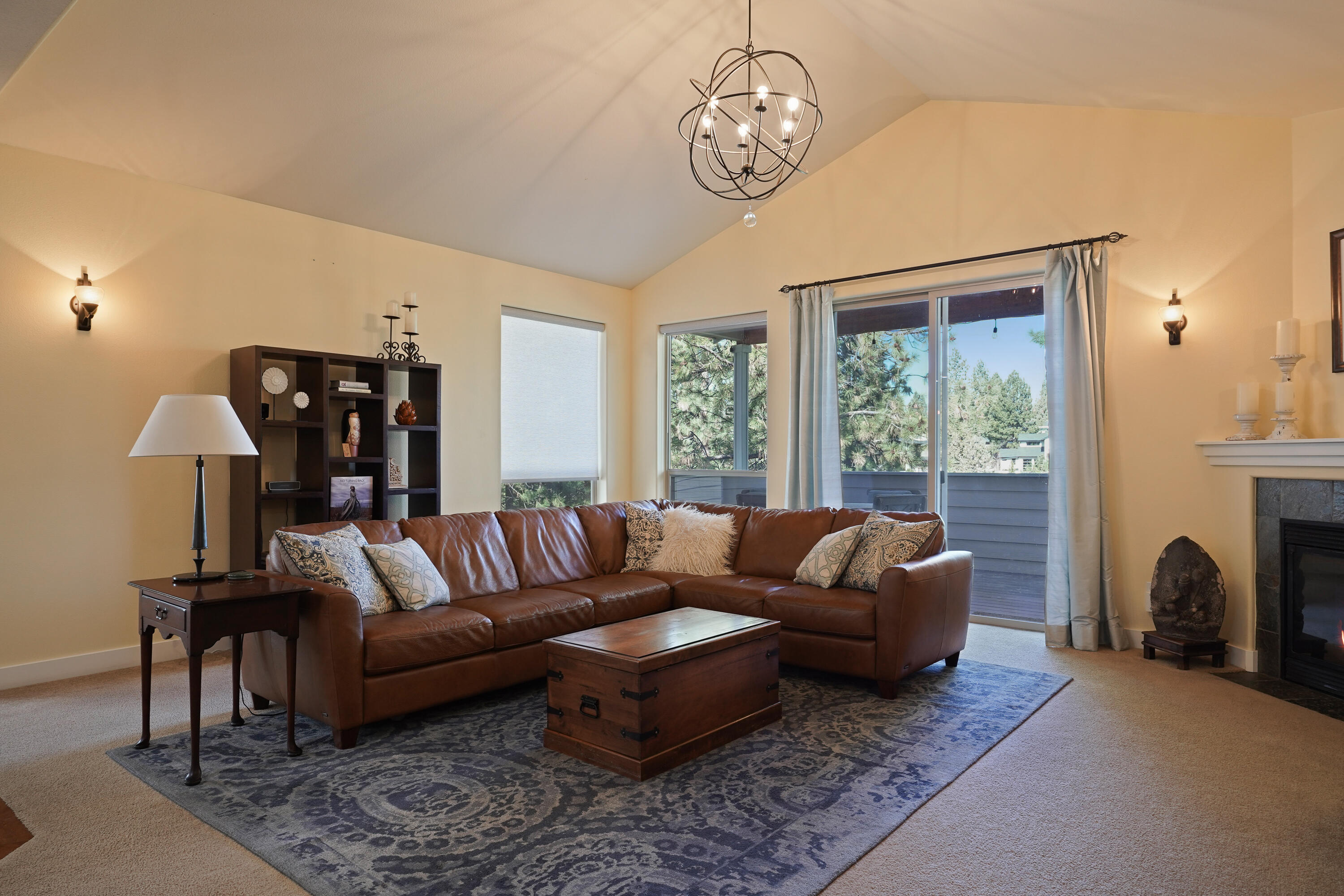 Skyliner Summit - Residential