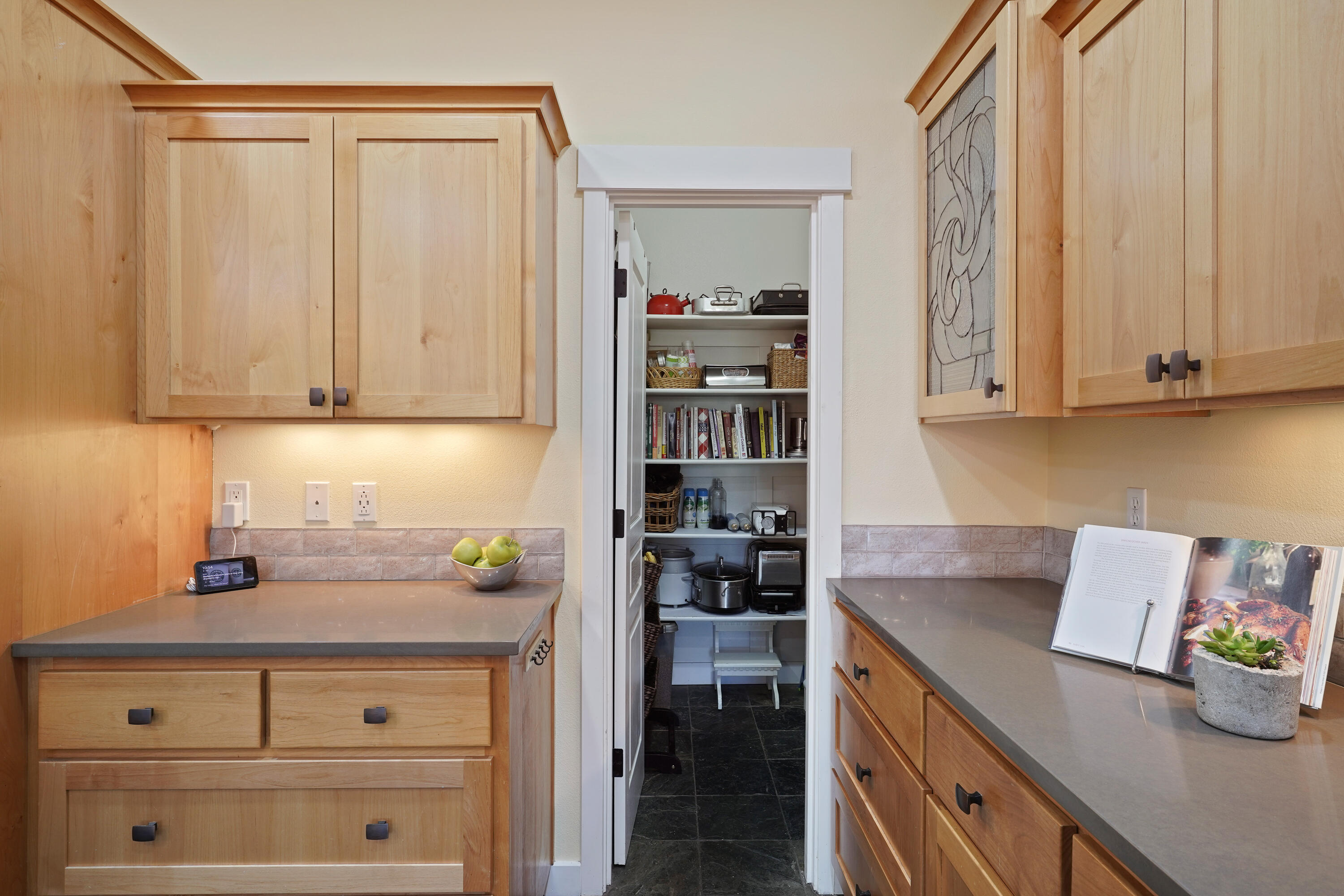 Skyliner Summit - Residential