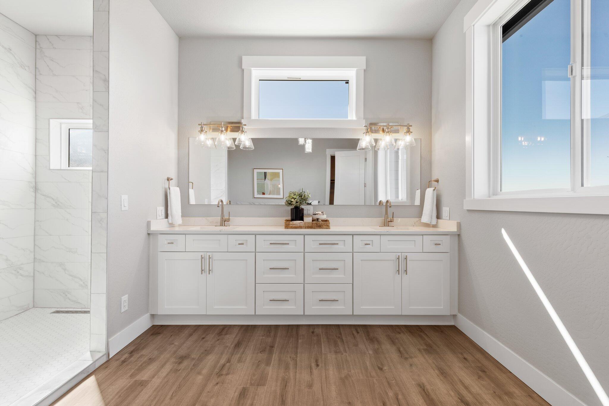 Bella Vista Heights Phases 1 & 2 - Residential