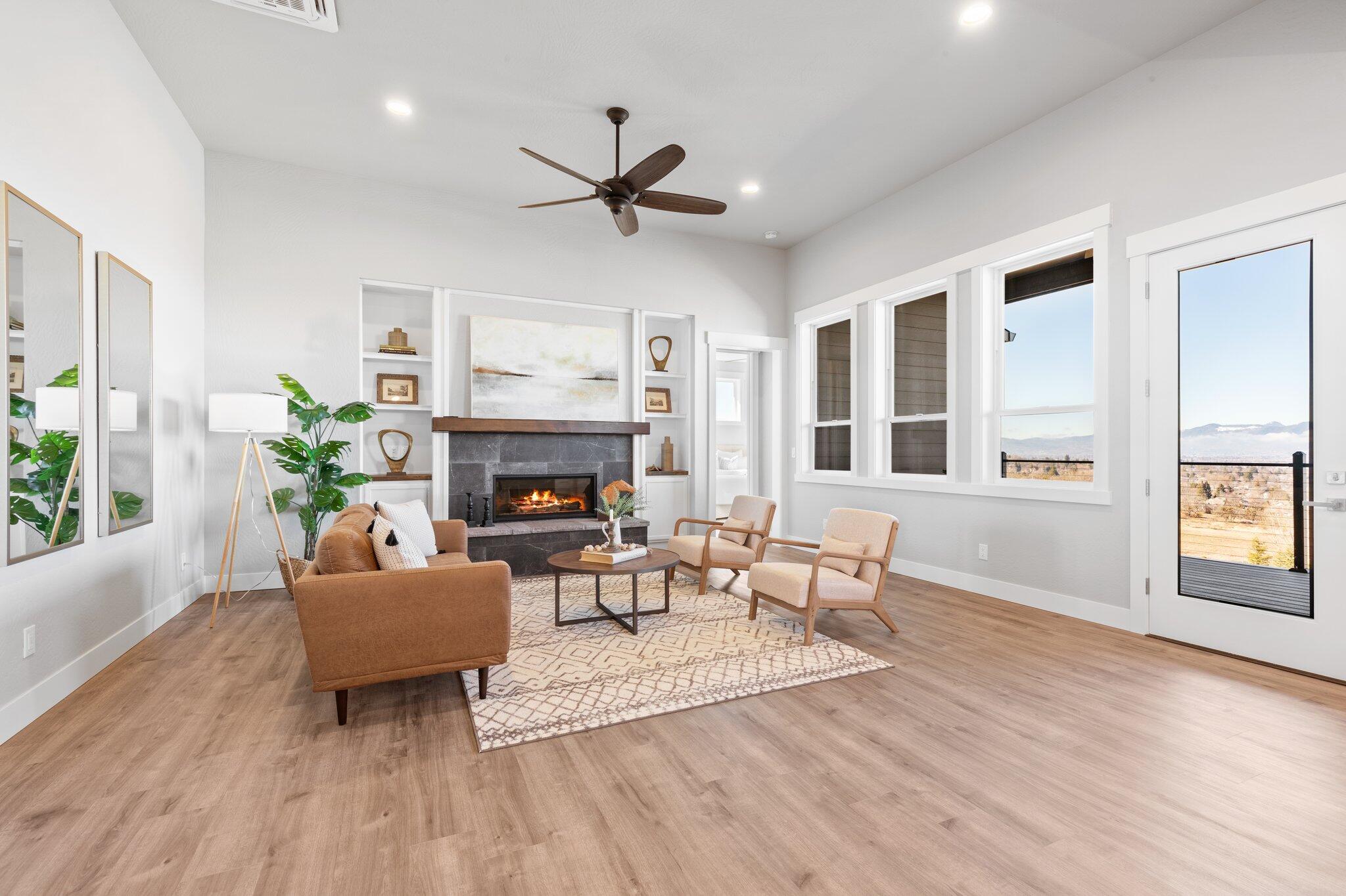 Bella Vista Heights Phases 1 & 2 - Residential