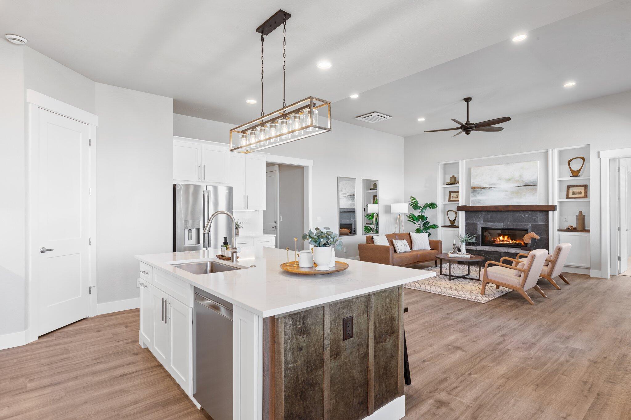 Bella Vista Heights Phases 1 & 2 - Residential