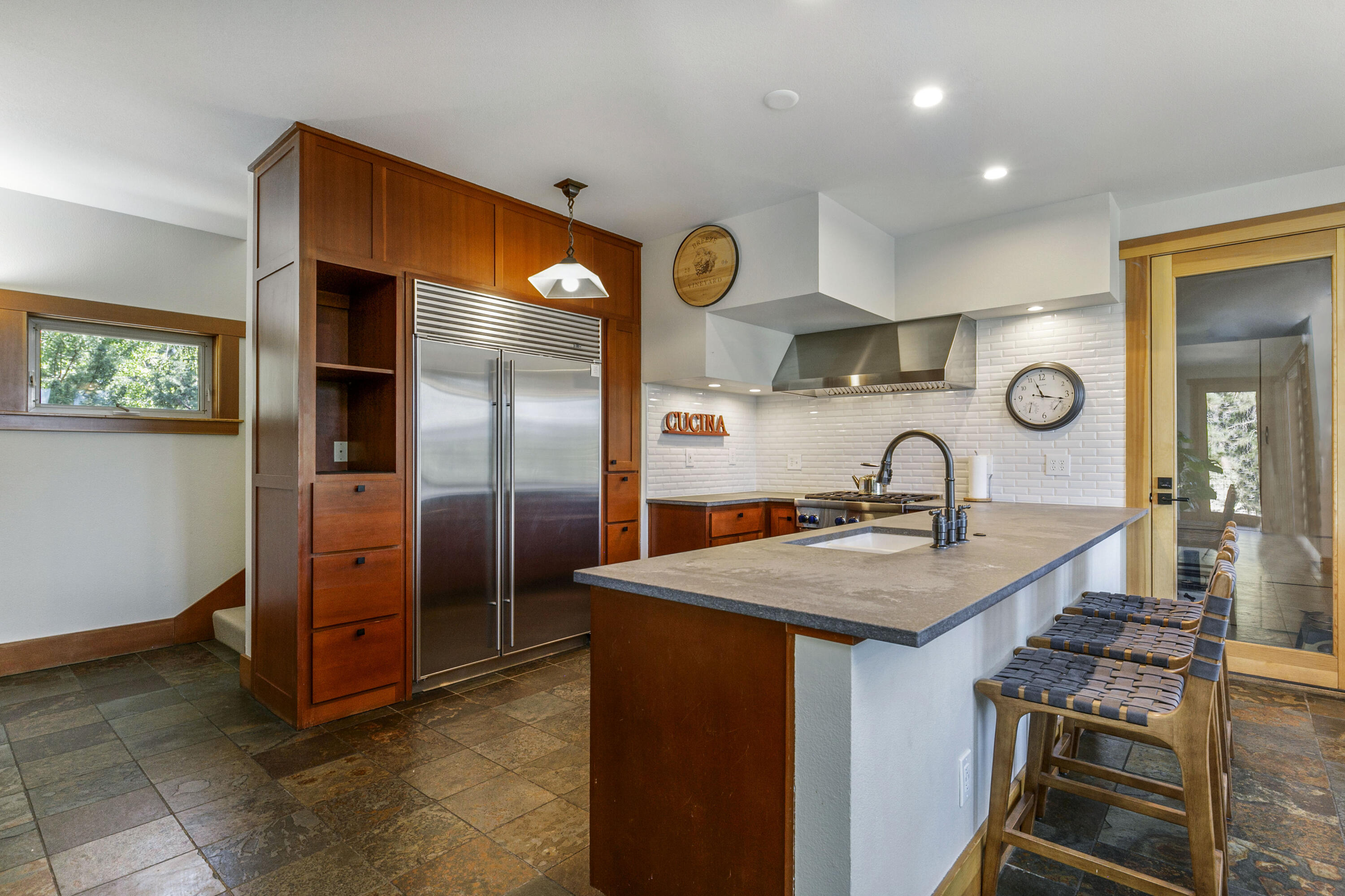 Golden Butte - Residential