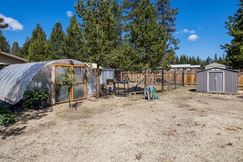 Tiny photo for 11963 Beechwood Drive, La Pine, OR 97739 (MLS # 220197117)