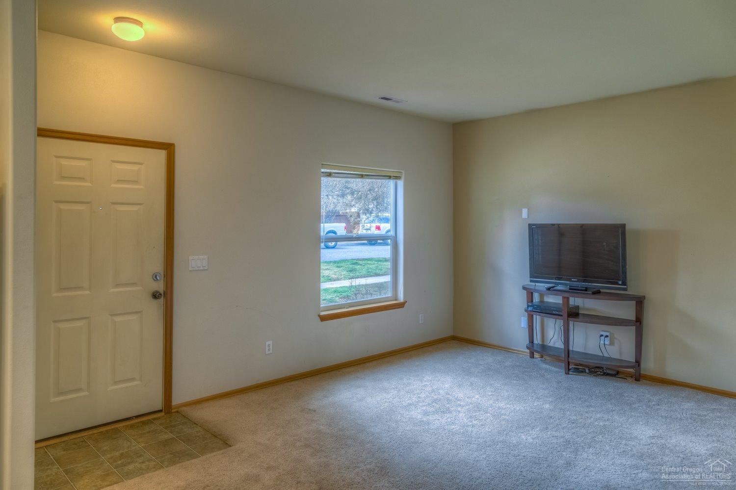 Larkspur - Residential