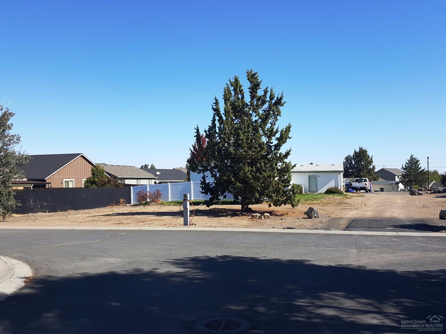 Aspen Creek Mob Pk - Land