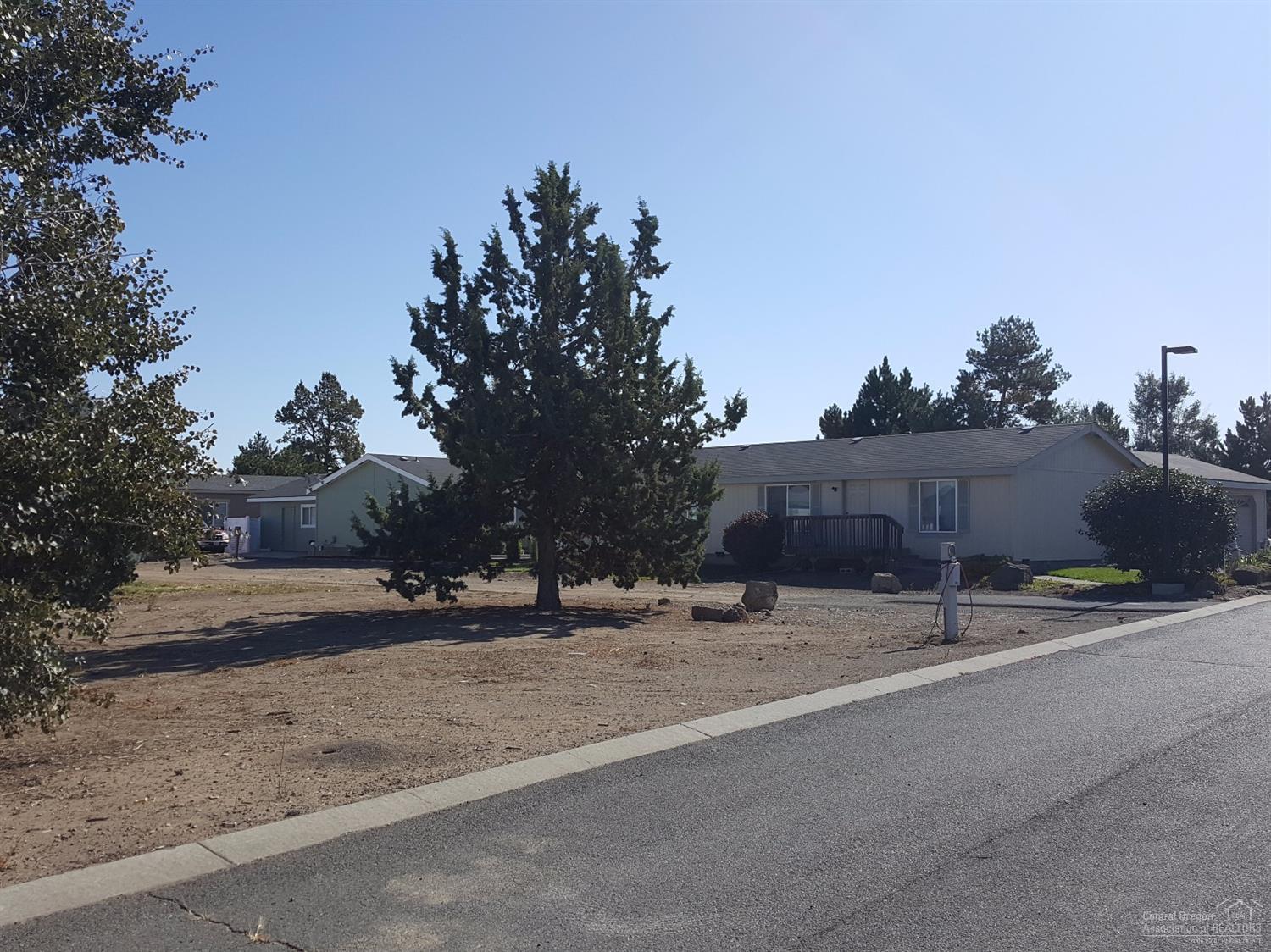 Aspen Creek Mob Pk - Land