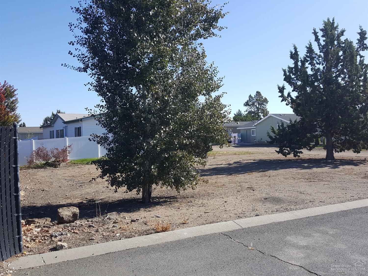 Aspen Creek Mob Pk - Land