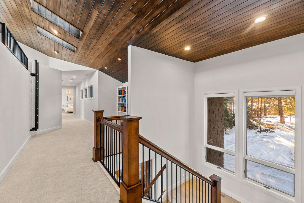 Broken Top - Residential