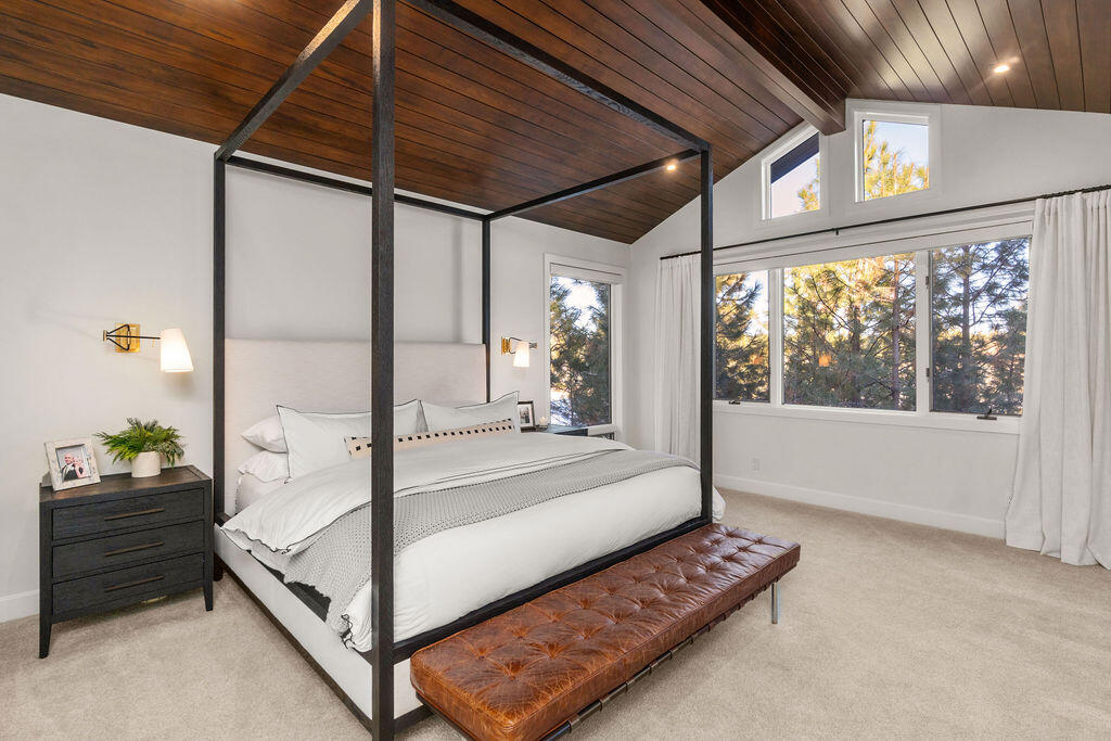 Broken Top - Residential