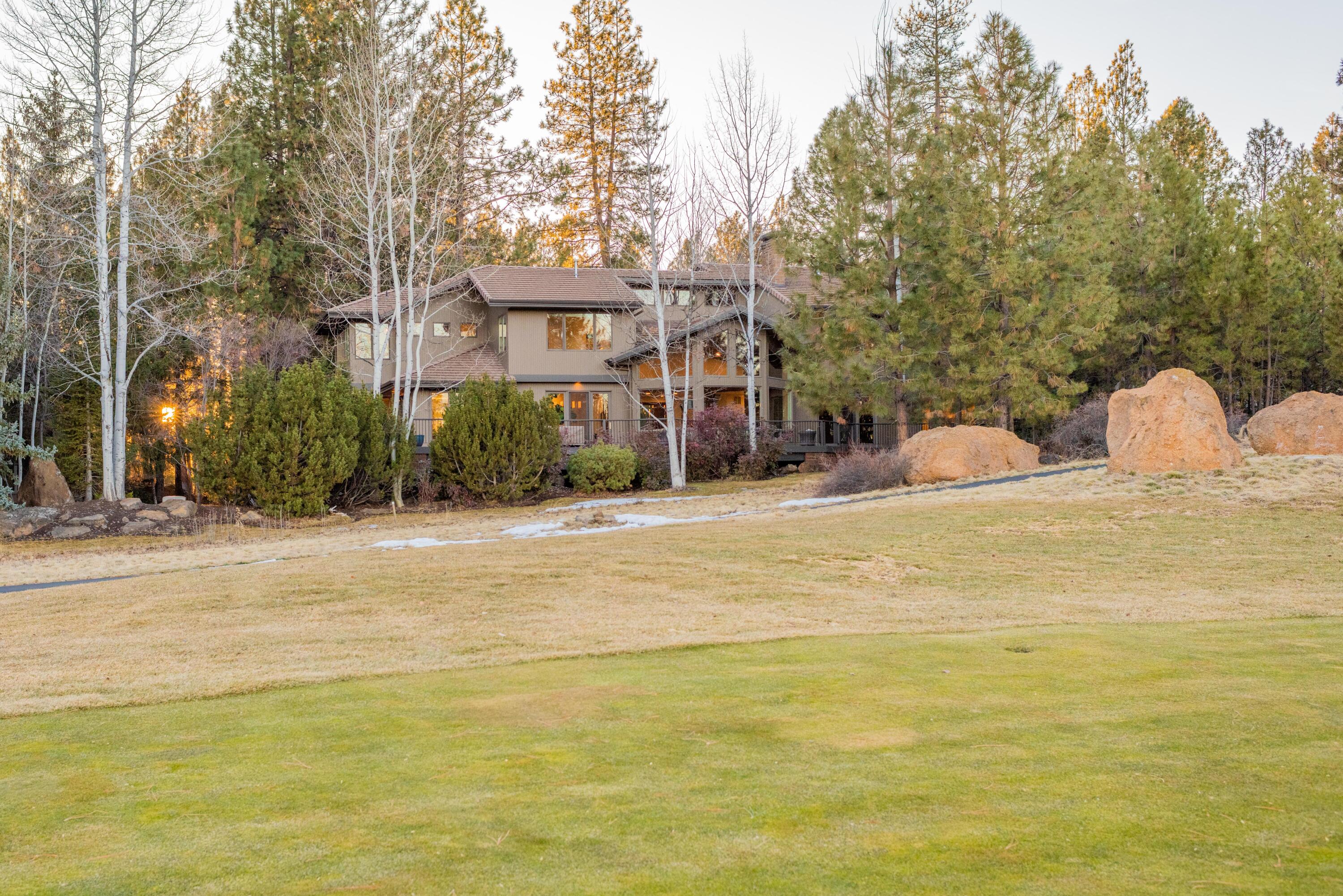 Broken Top - Residential