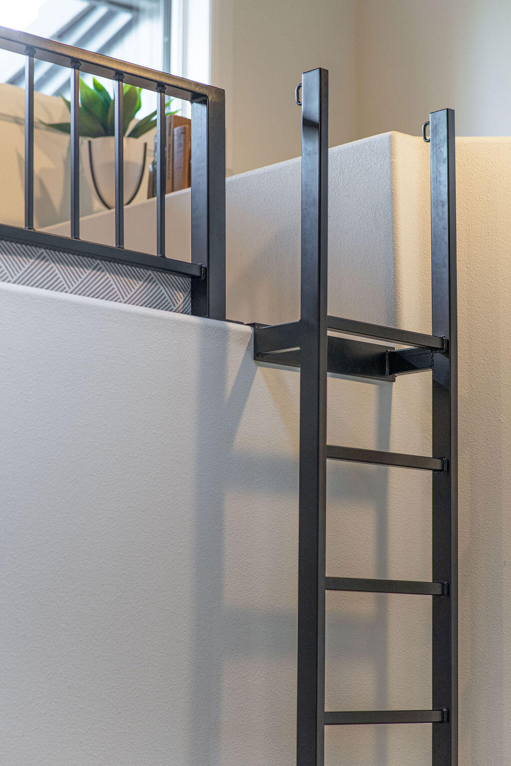 Broken Top - Residential