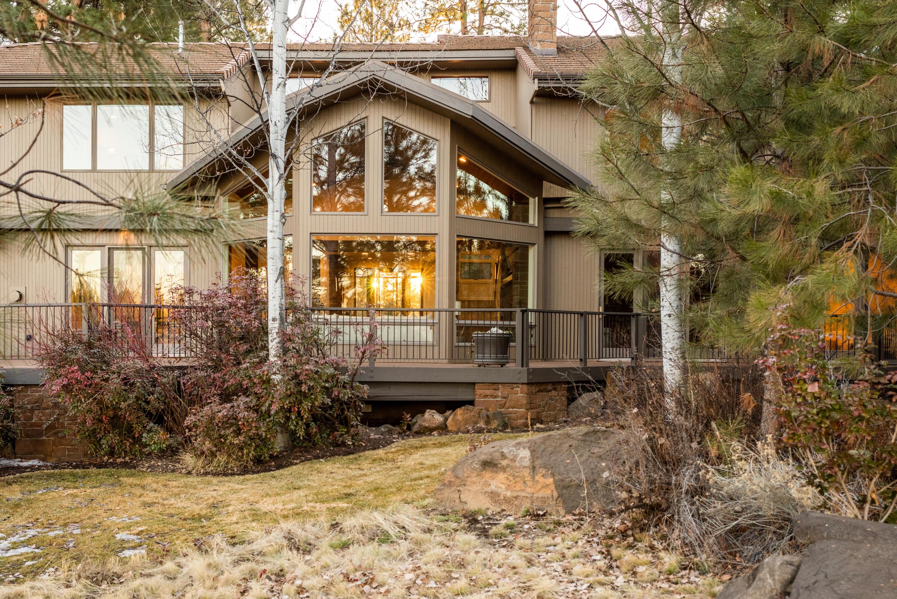 Broken Top - Residential