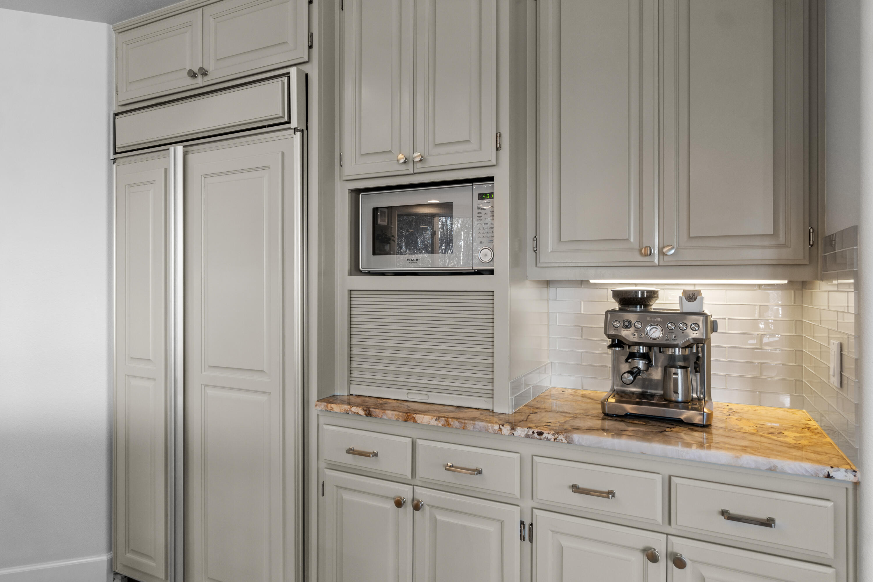 Broken Top - Residential