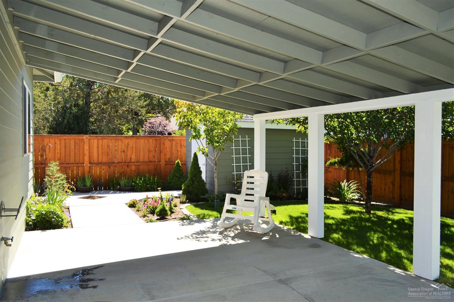 Hollow Pine Estate - Residential