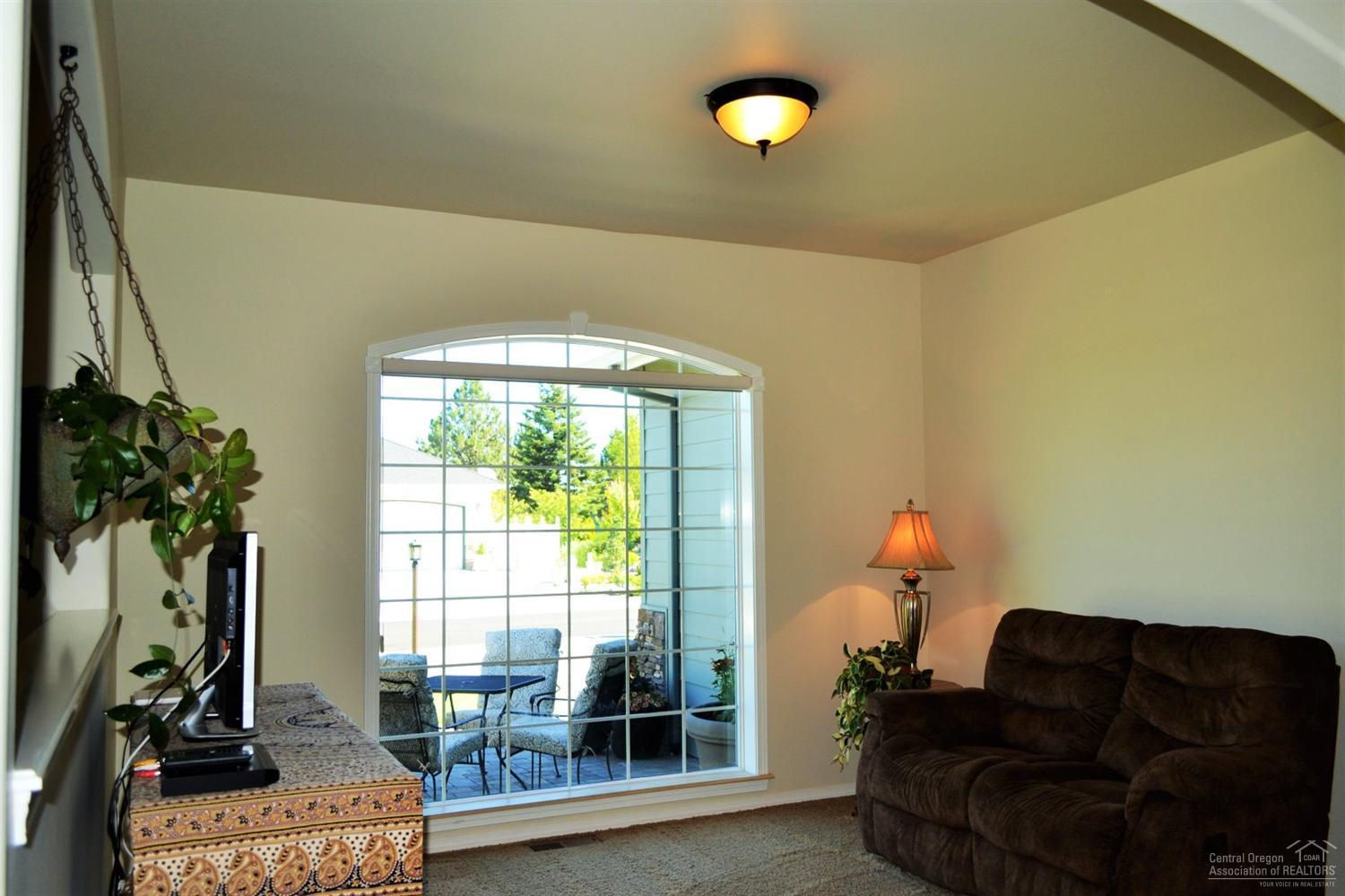 Hollow Pine Estate - Residential