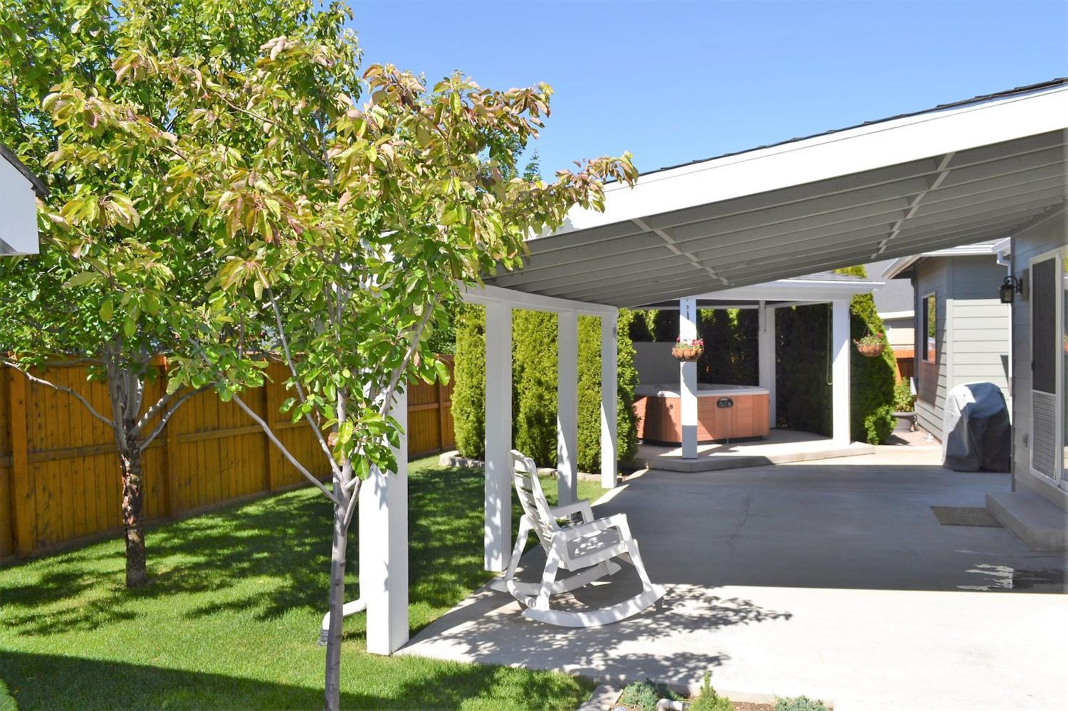 Hollow Pine Estate - Residential