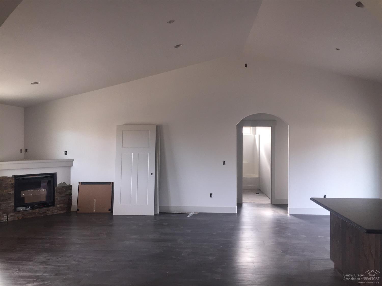 Poco Bella - Residential