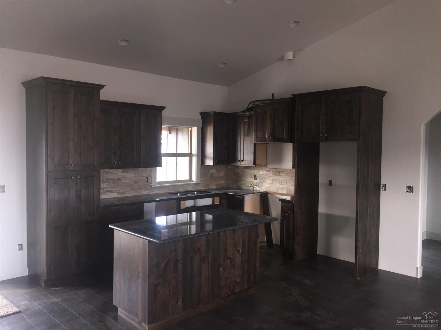 Poco Bella - Residential