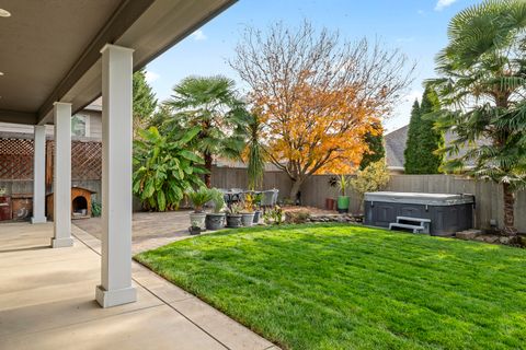 Tiny photo for 3864 Crystal Springs Drive, Medford, OR 97504 (MLS # 220212655)