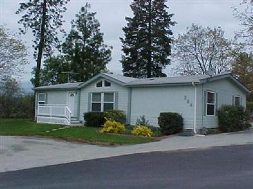 Flag Lot Near The End Of Morris Lane - Quiet Area. Hardy Plank Siding And New Roof In 2003. Garage Door Is 10x8. Cable Tv Underground, Breakfast Bar, Large Living Room And Nice Sized Bedrooms - Pride Of Ownership Throughout. Laundry