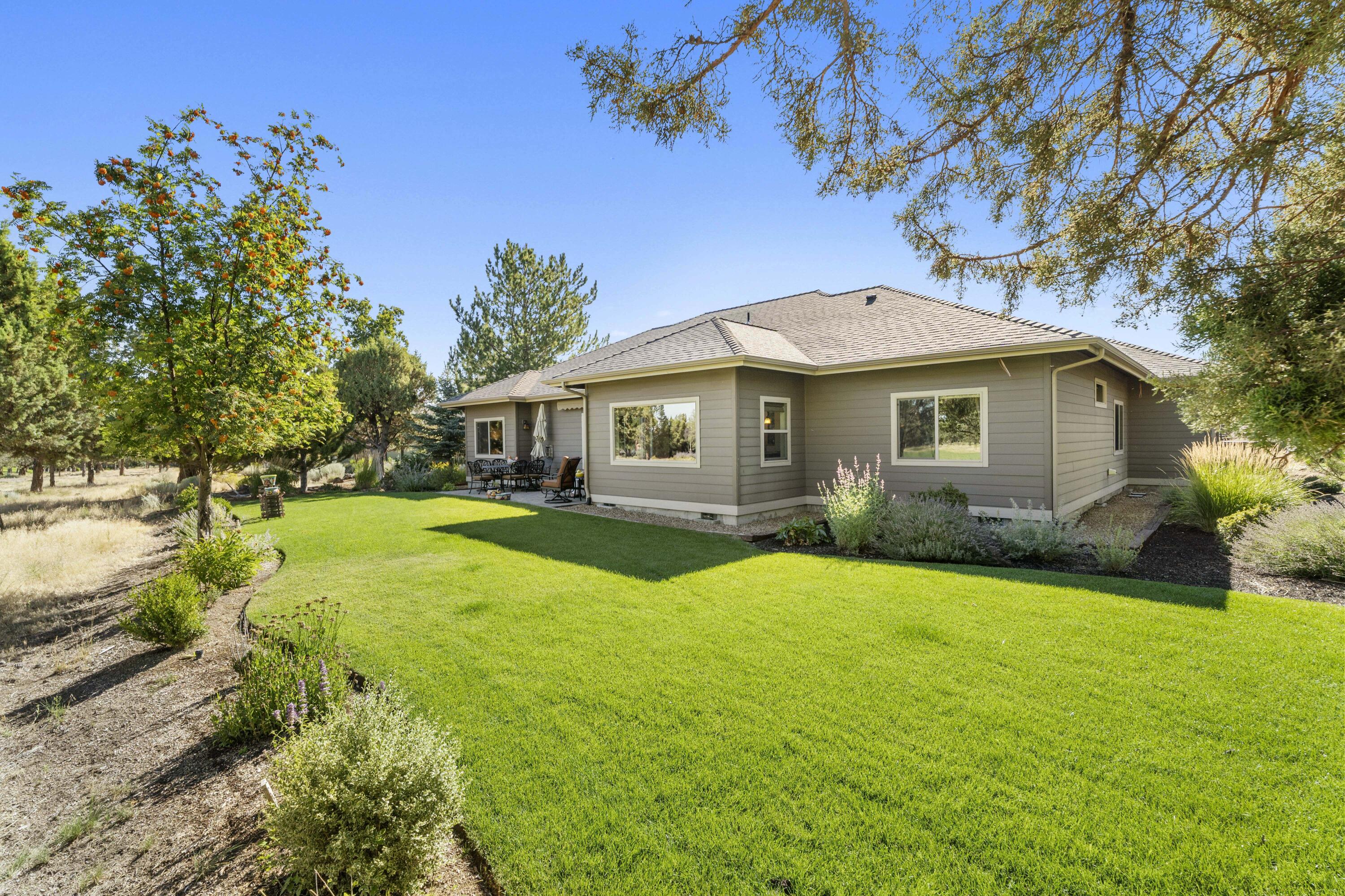 889 Willet Lane