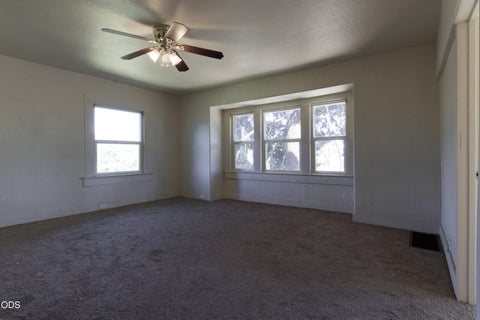 Tiny photo for 705 N 8th ST, Klamath Falls, OR 97601 (MLS # 220223187)