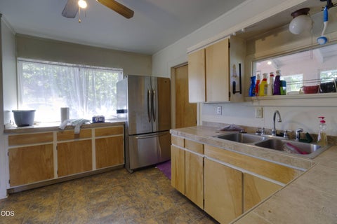 Tiny photo for 705 N 8th ST, Klamath Falls, OR 97601 (MLS # 220223187)