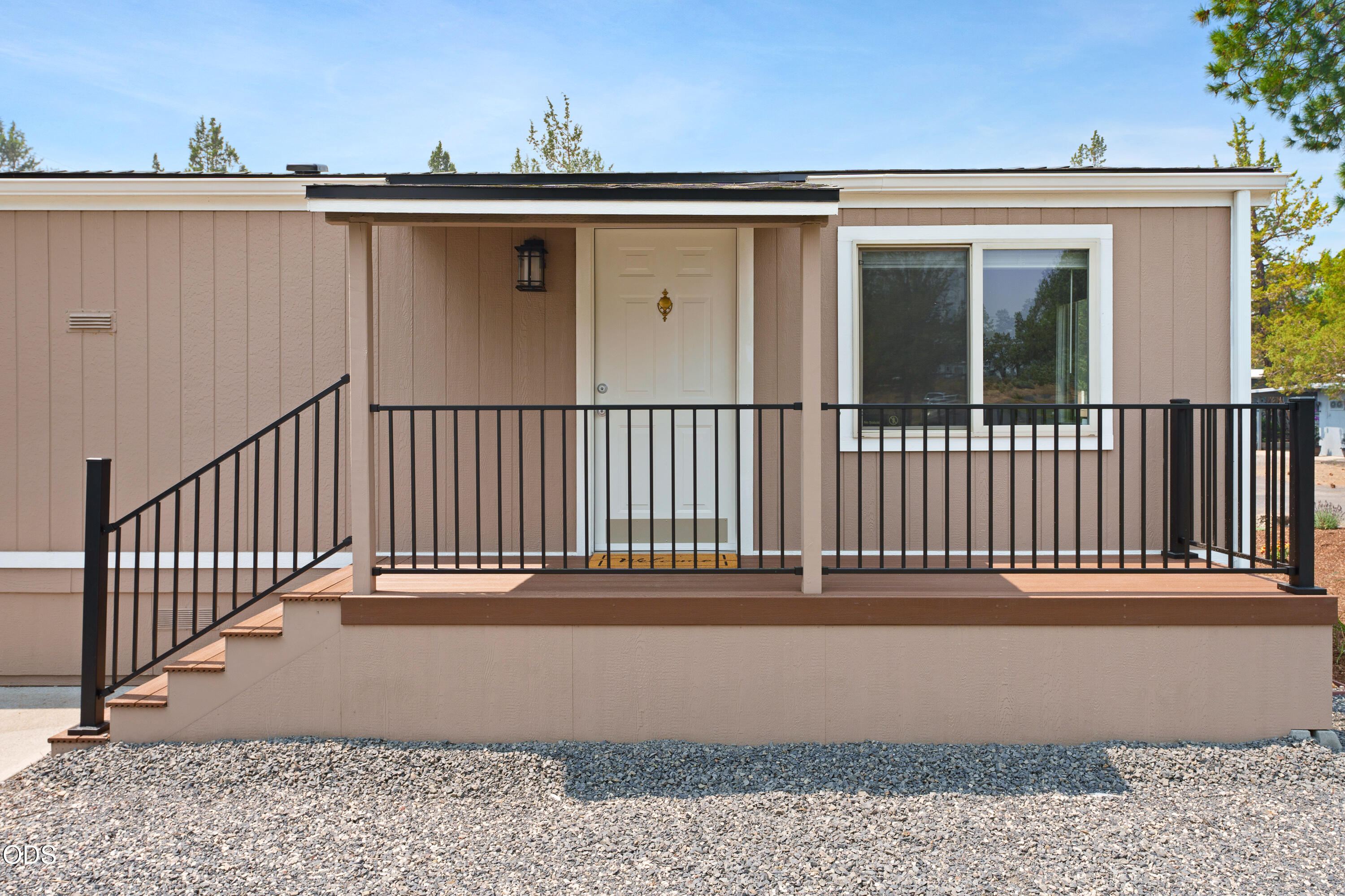 5063 S Highway 97 27