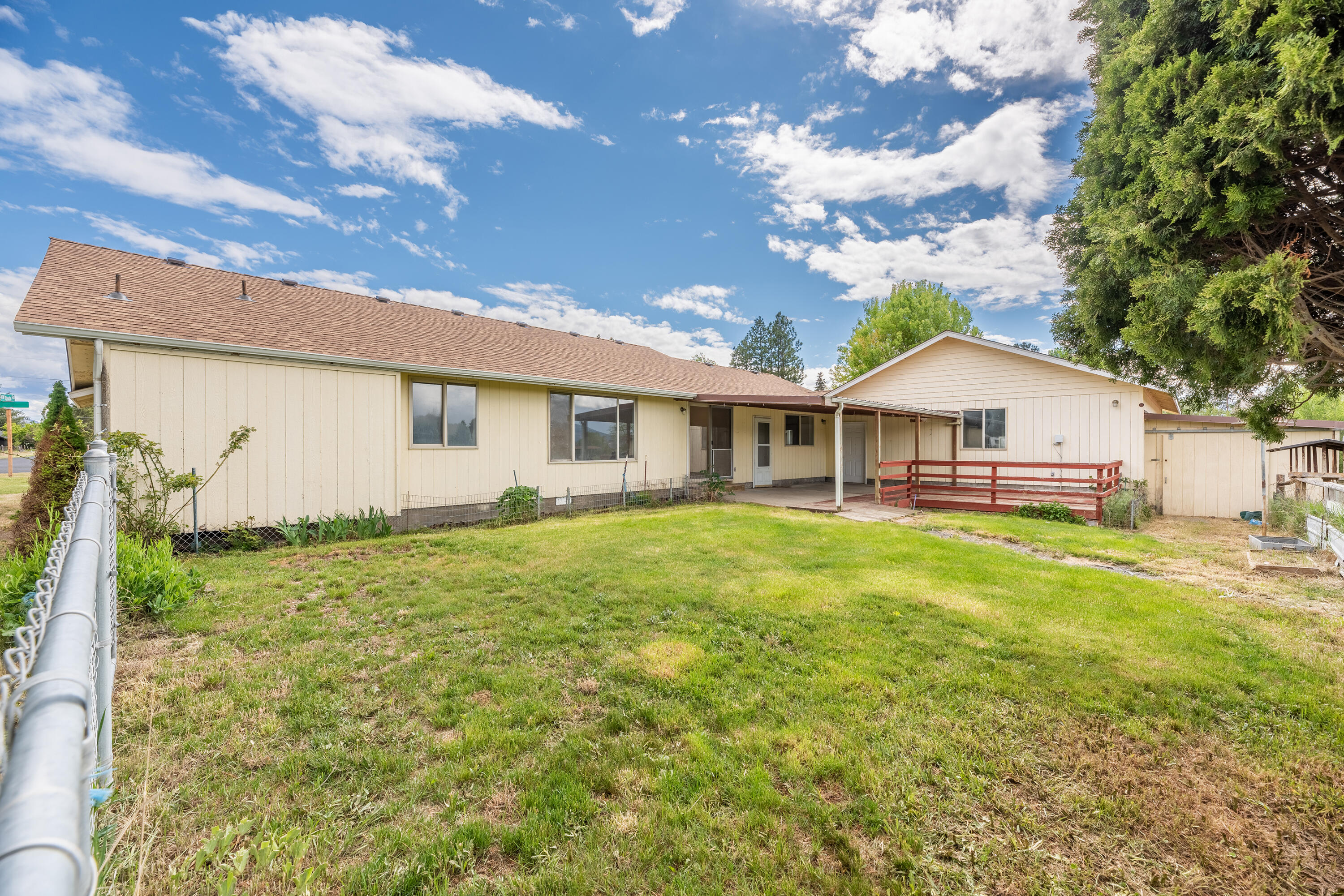 Buckaroo Acres - Residential