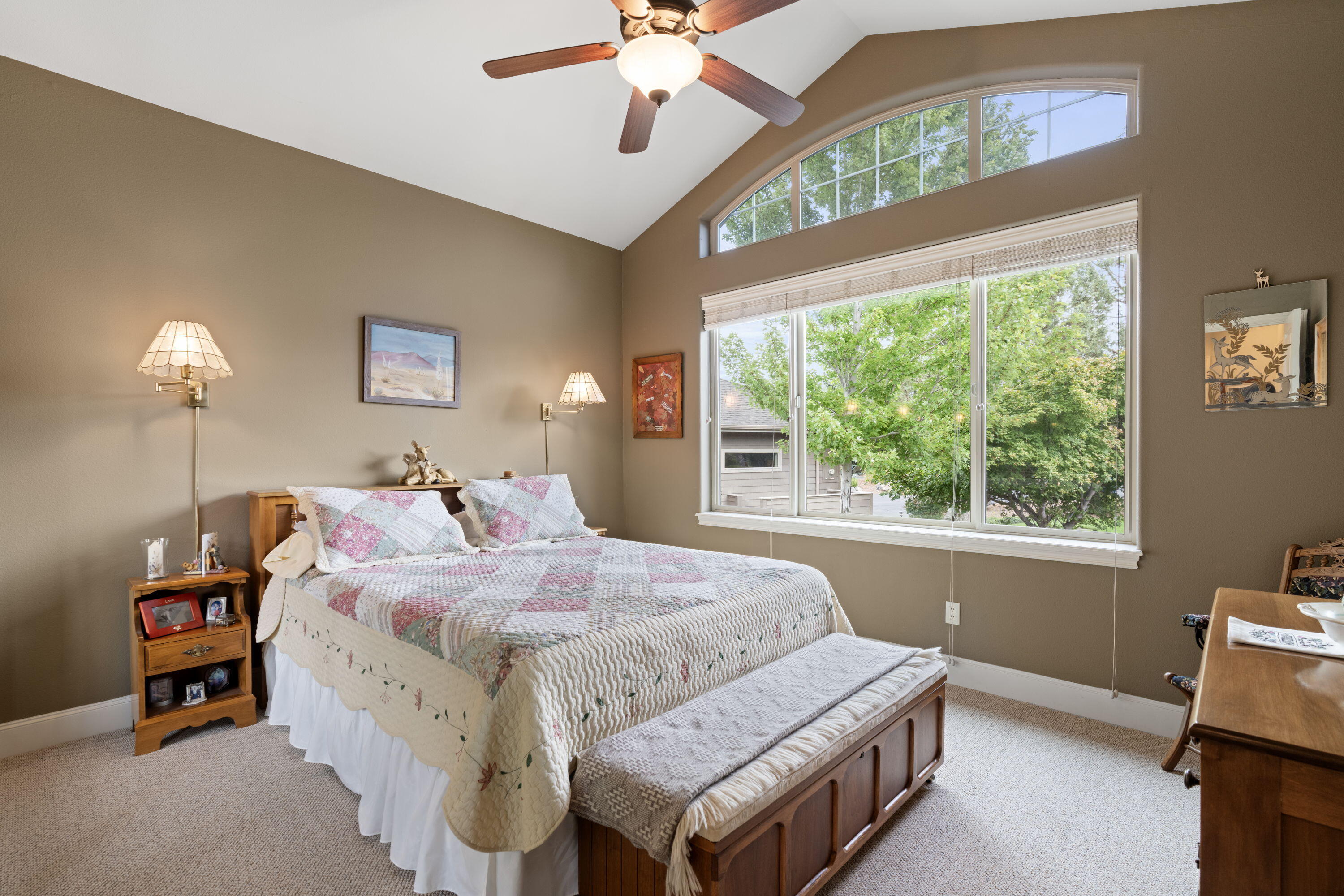 Eagle Crest - Residential