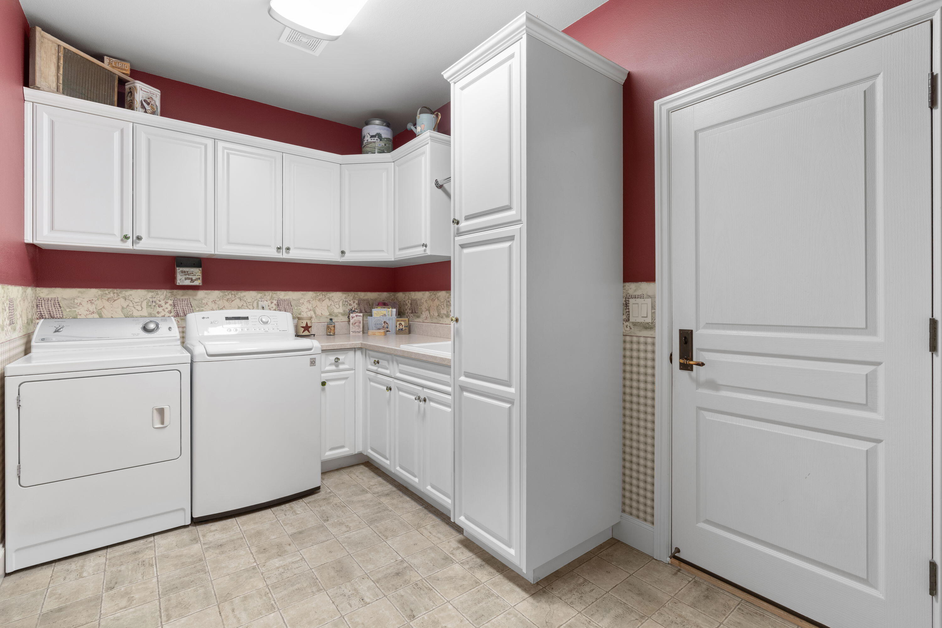 Eagle Crest - Residential