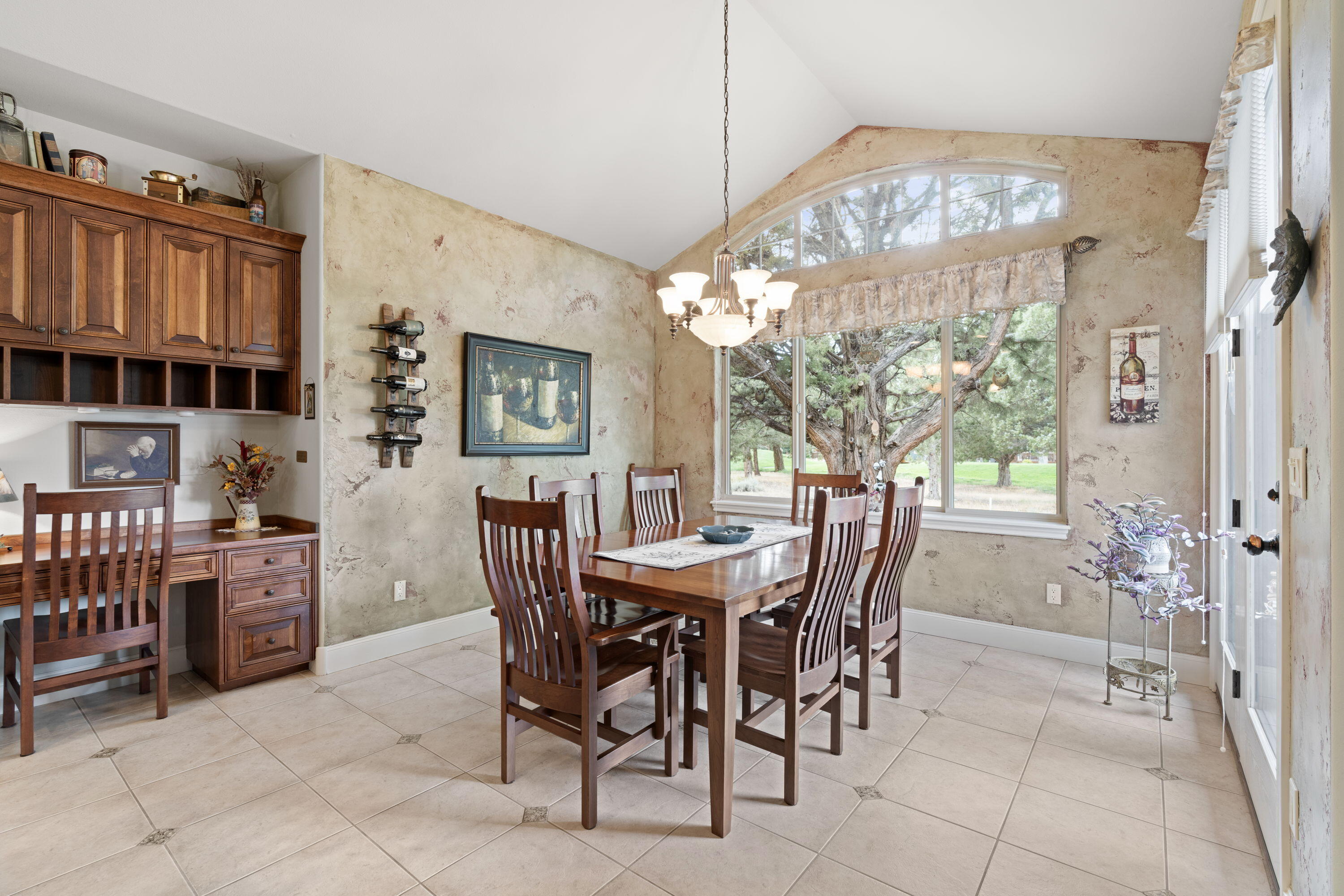 Eagle Crest - Residential