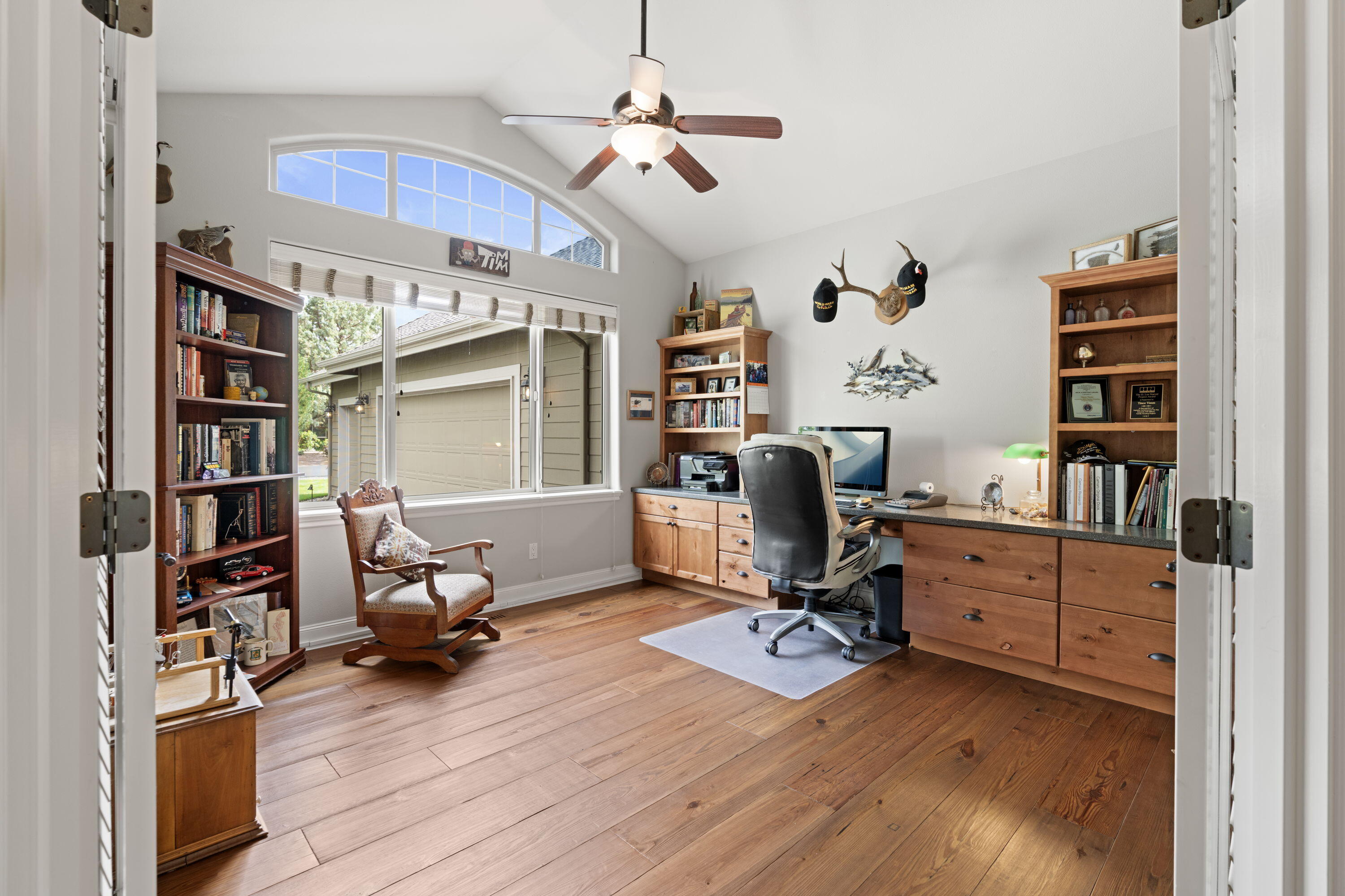 909 Willet Lane