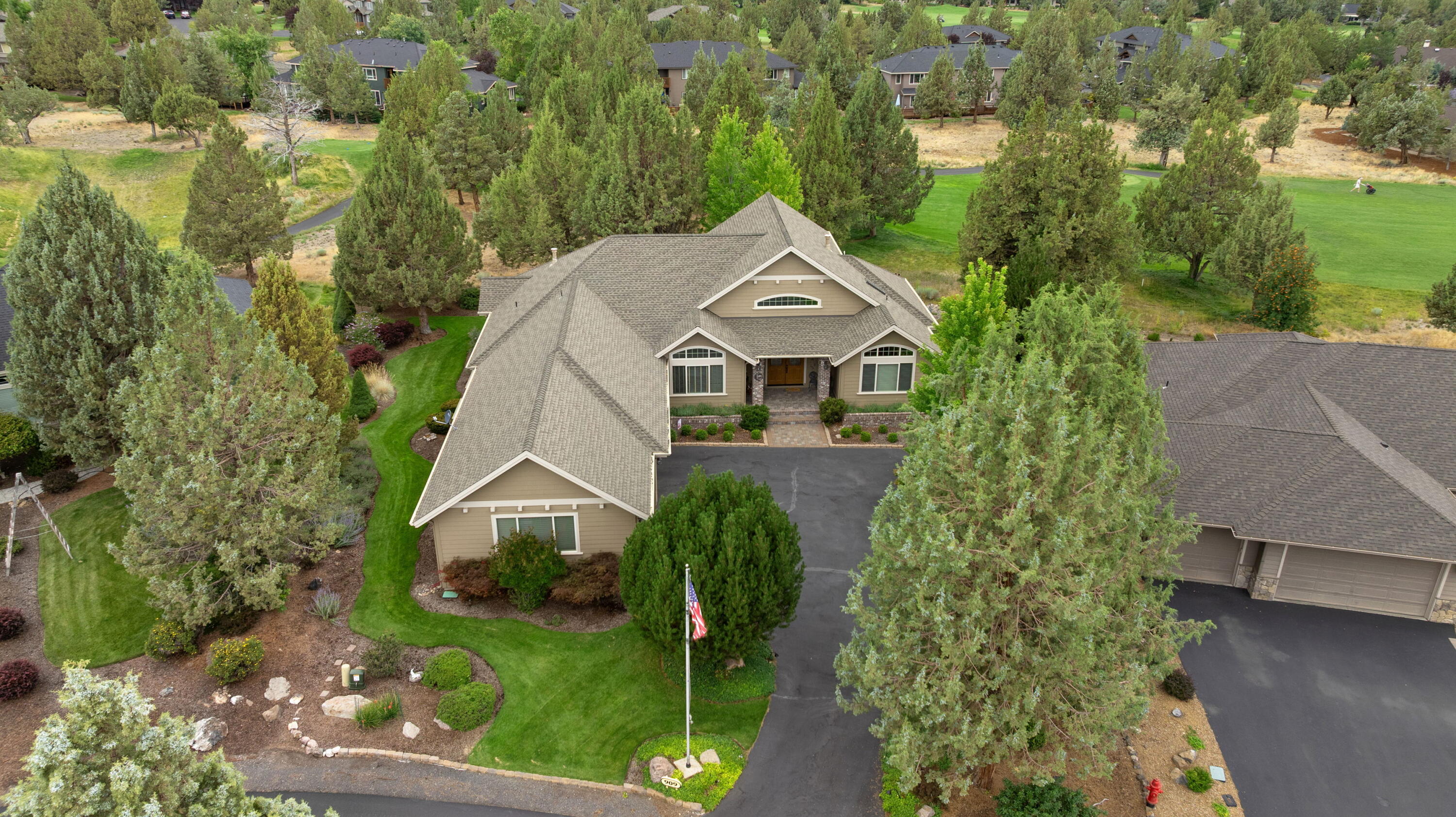 Eagle Crest - Residential