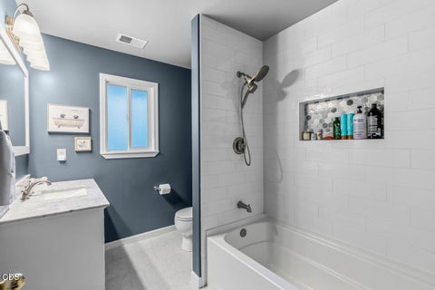 Tiny photo for 255 Queens Branch Road, Rogue River, OR 97537 (MLS # 220226147)