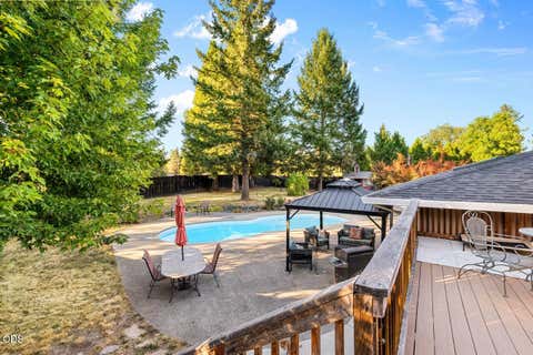 Tiny photo for 255 Queens Branch Road, Rogue River, OR 97537 (MLS # 220226147)