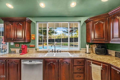 Tiny photo for 255 Queens Branch Road, Rogue River, OR 97537 (MLS # 220226147)