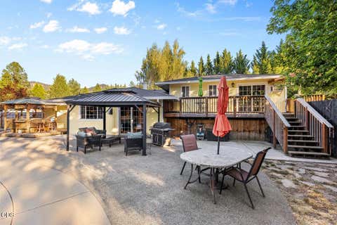 Tiny photo for 255 Queens Branch Road, Rogue River, OR 97537 (MLS # 220226147)