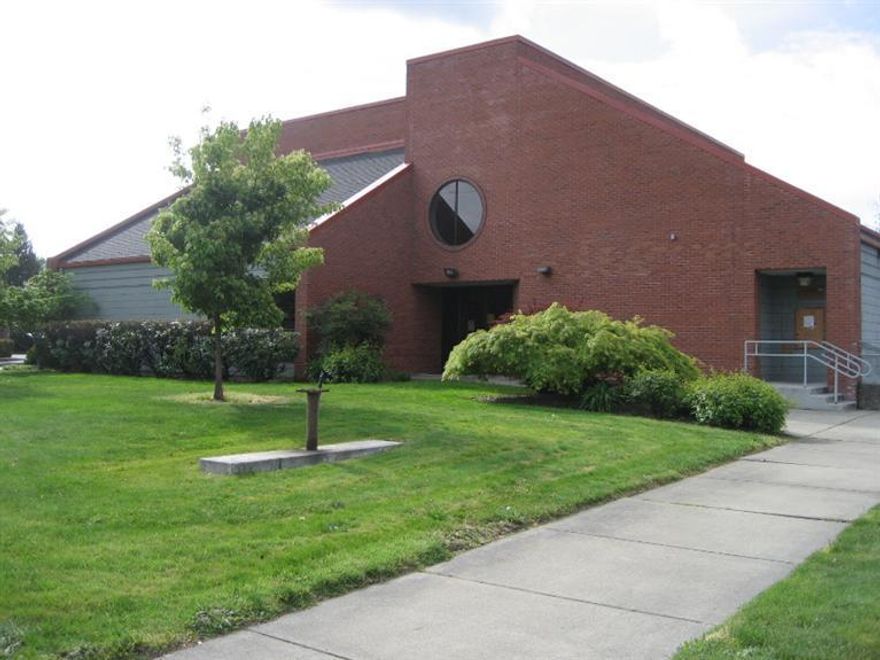 This 4,805 SF highly-visible, architecturally pleasing and well-maintained former bank building with two points of ingress/egress and lots of parking on East McAndrews Road, represents a great opportunity for an owner-user or investor. A variety of commercial and professional uses are supported within the C-S/P zoning. Don't miss this one!