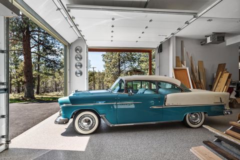 Tiny photo for 69205 Hawksflight Drive, Sisters, OR 97759 (MLS # 220216913)