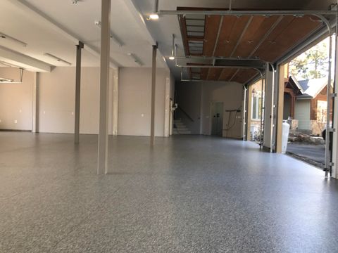 Tiny photo for 69205 Hawksflight Drive, Sisters, OR 97759 (MLS # 220216913)