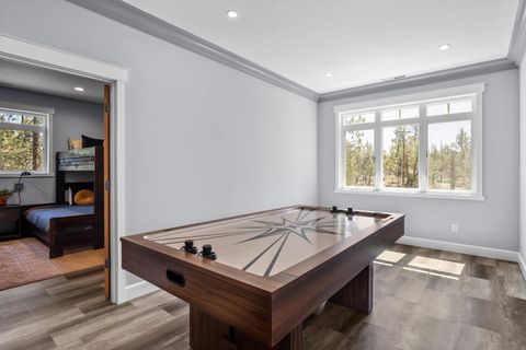 Tiny photo for 69205 Hawksflight Drive, Sisters, OR 97759 (MLS # 220216913)